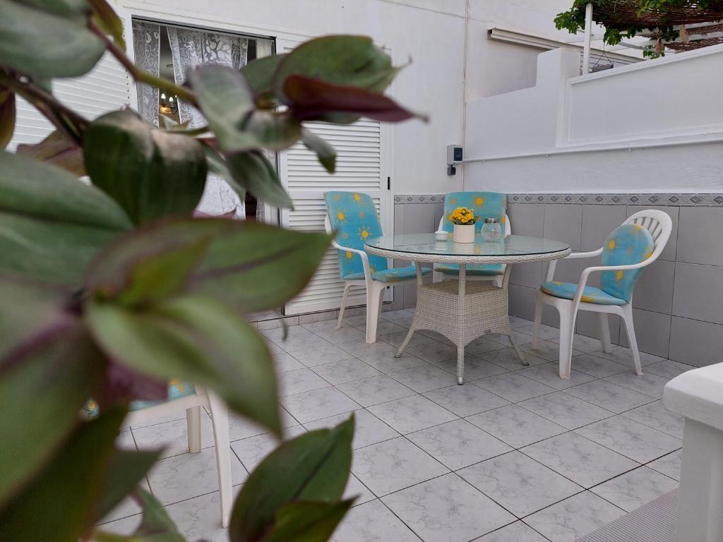 Jacuzzi House Sunflower photo 4