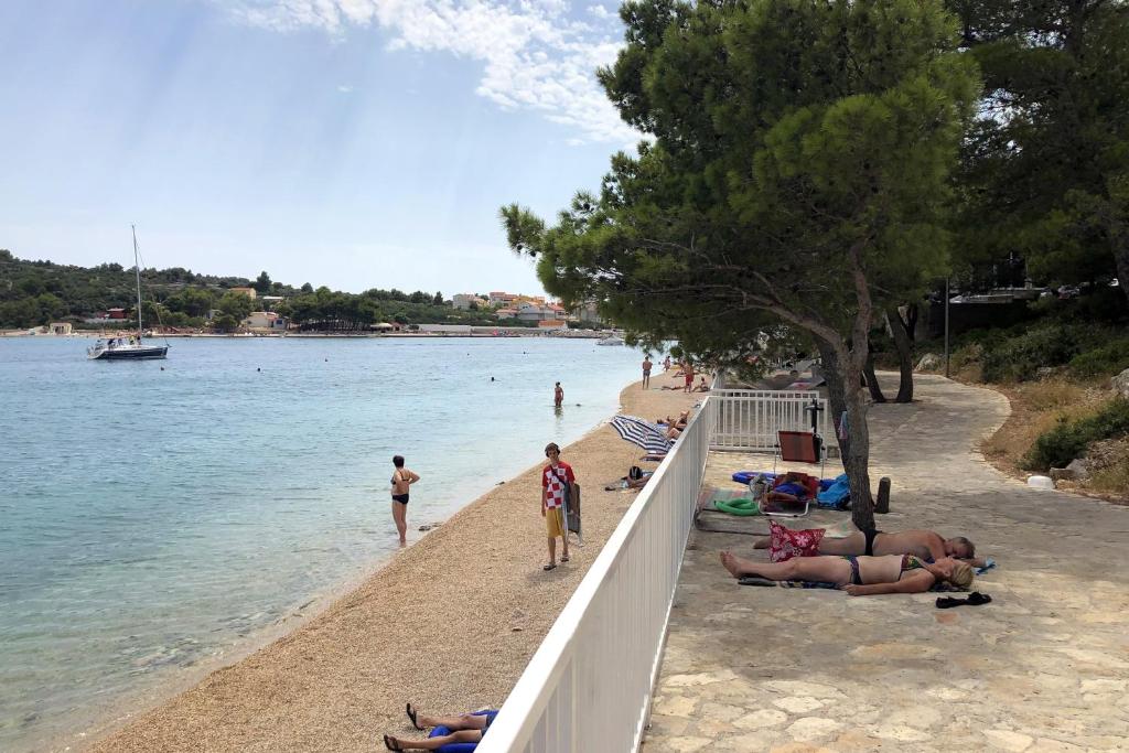 Apartments by the sea Jezera, Murter - 5123 photo 3