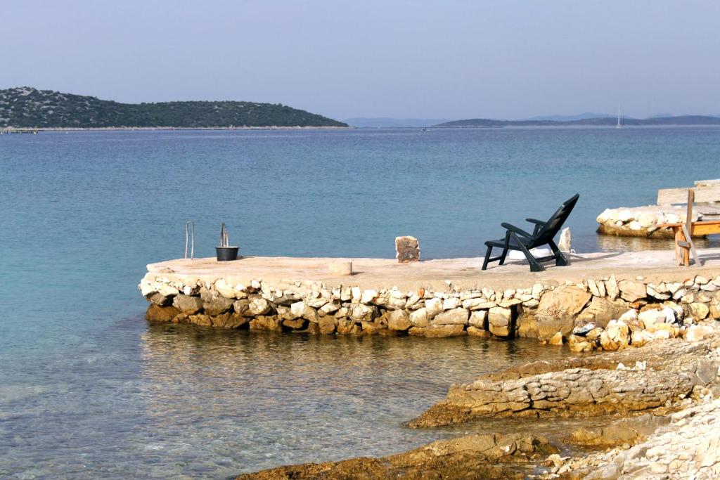 Seaside secluded house with a swimming pool Cove Vitane, Pasman - 8481 photo 2