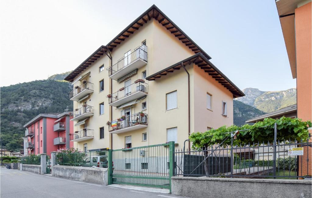 Beautiful Apartment In Avio With 2 Bedrooms And Wifi photo 1