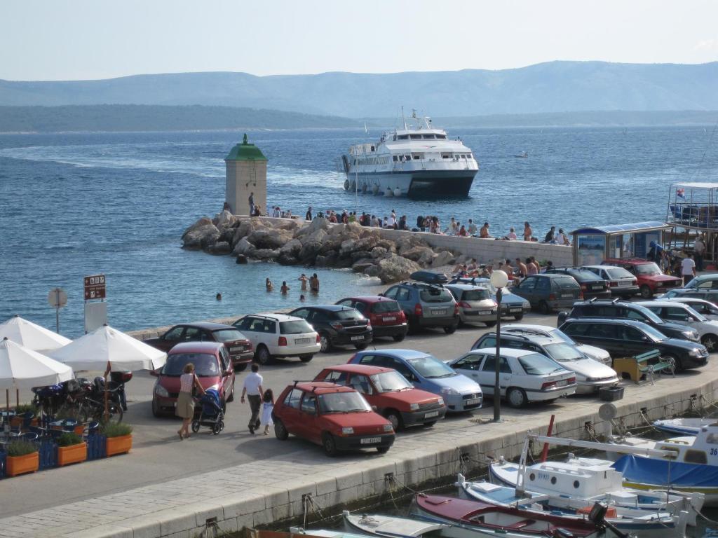 Apartments by the sea Bol, Brac - 13665 photo 3