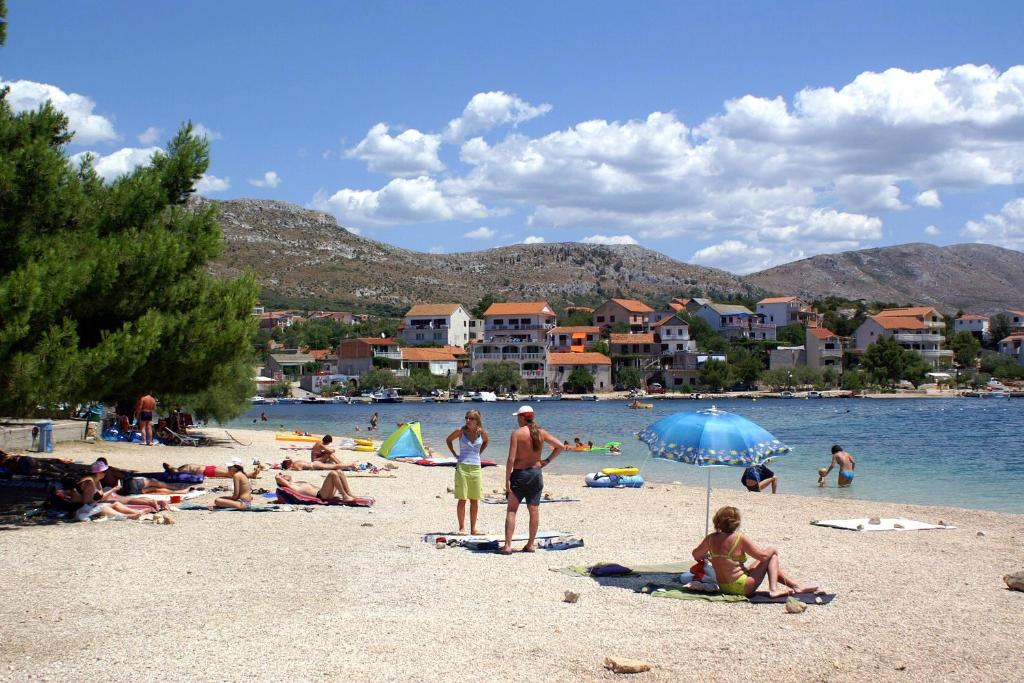 Apartments by the sea Grebastica, Sibenik - 966 photo 3