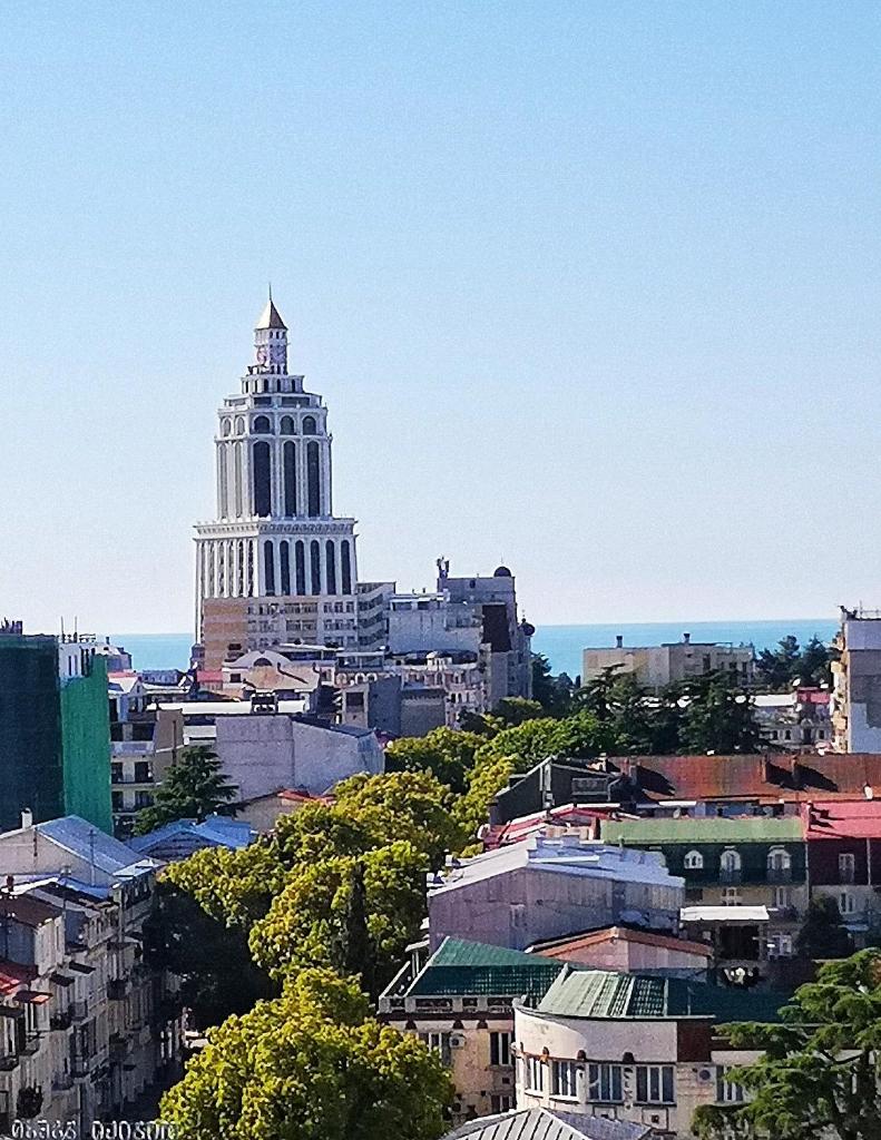 Batumi Old City Apartment photo 4