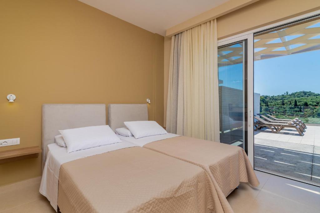 Spartakos Luxury Villa 2 photo 2