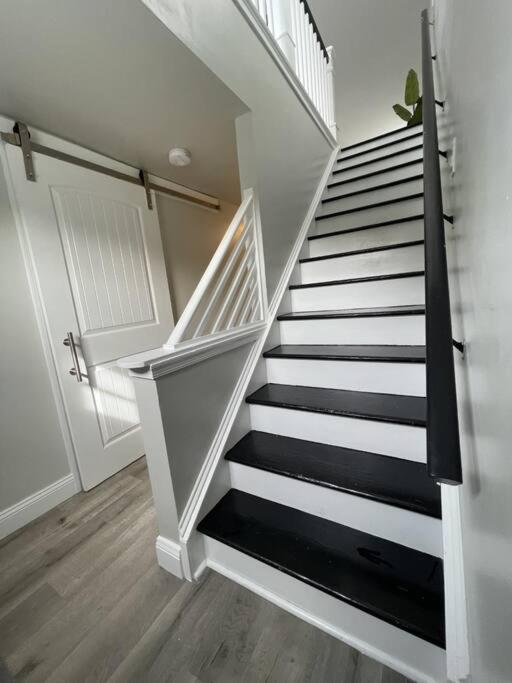 Beautifully Renovated Home with Water Views photo 4