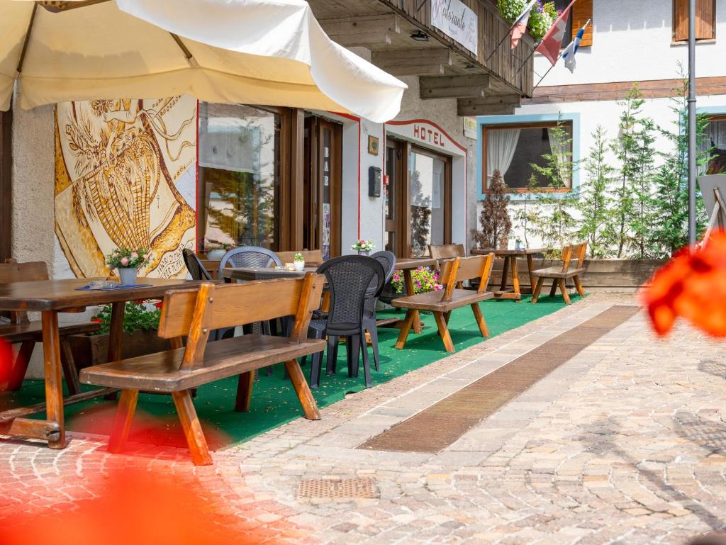 Hotel Alle Alpi photo 4