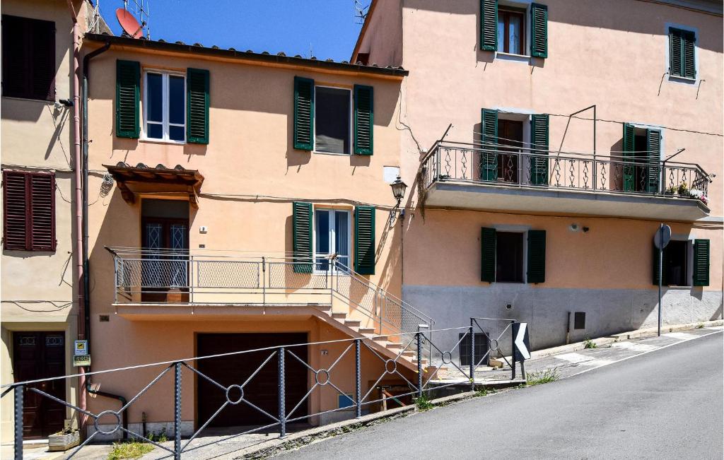 Nice Apartment In Massa Marittima With Wifi And 2 Bedrooms