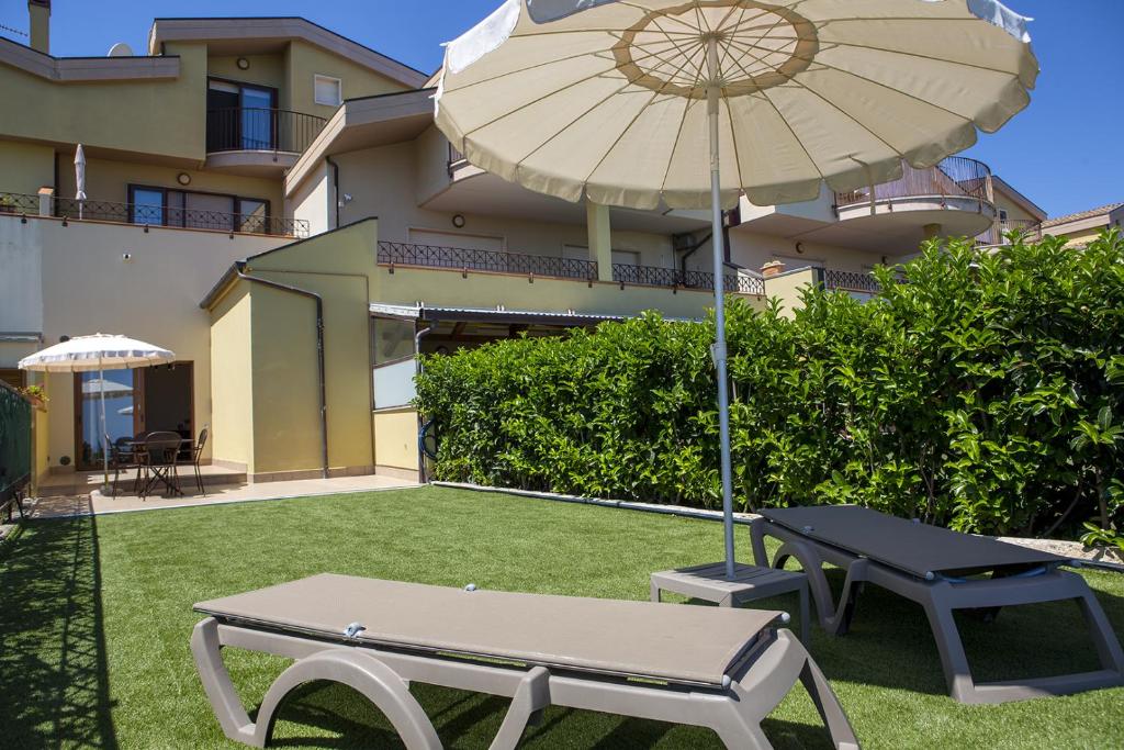 Giuvra Garden House photo 4
