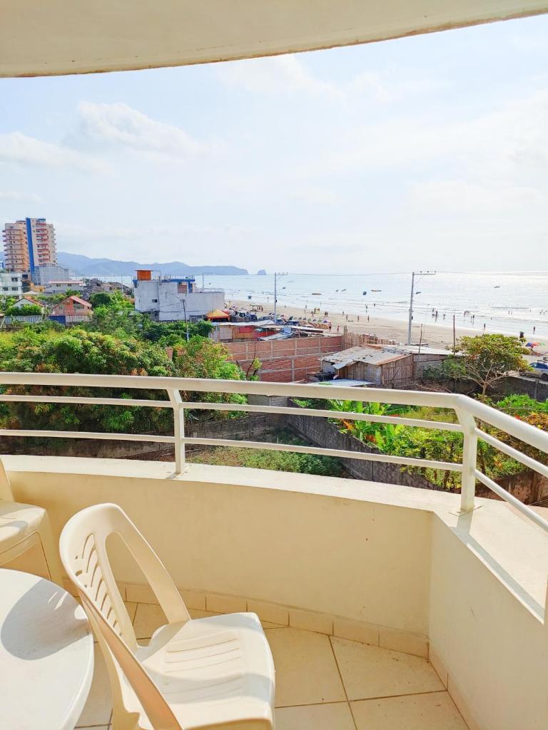 Suites Marbensa, Malecón de Atacames photo 4