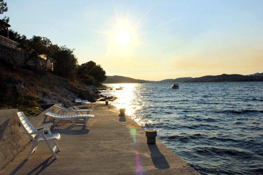 Apartments by the sea Okrug Donji, Ciovo - 11144 photo 3
