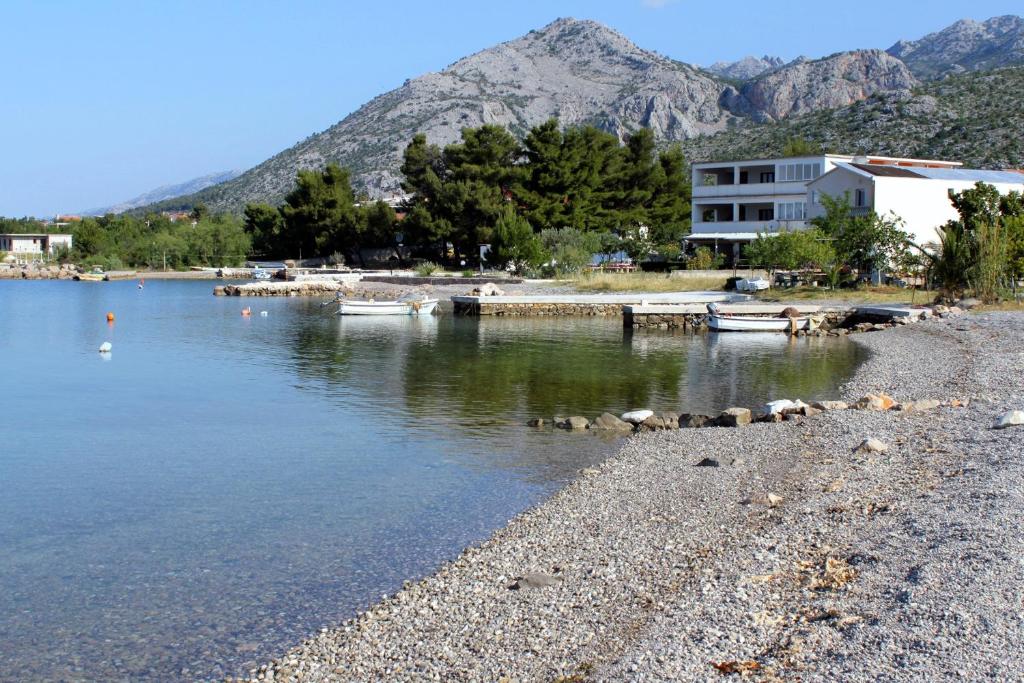 Apartments with a parking space Seline, Paklenica - 17390 photo 2