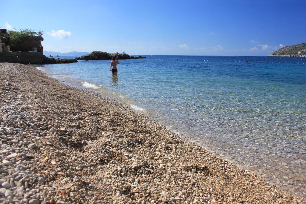 Apartments and rooms by the sea Komiza, Vis - 2431 photo 4