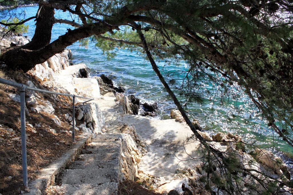 Seaside family friendly house with a swimming pool Poljica, Trogir - 8661 photo 4