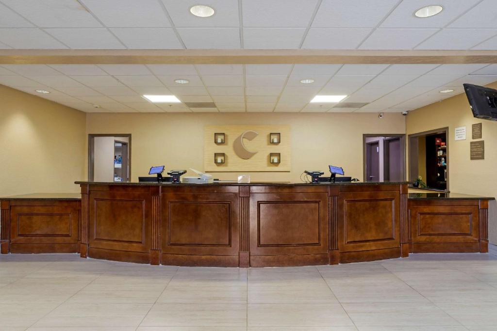 Comfort Suites Kingwood Humble Houston North photo 2