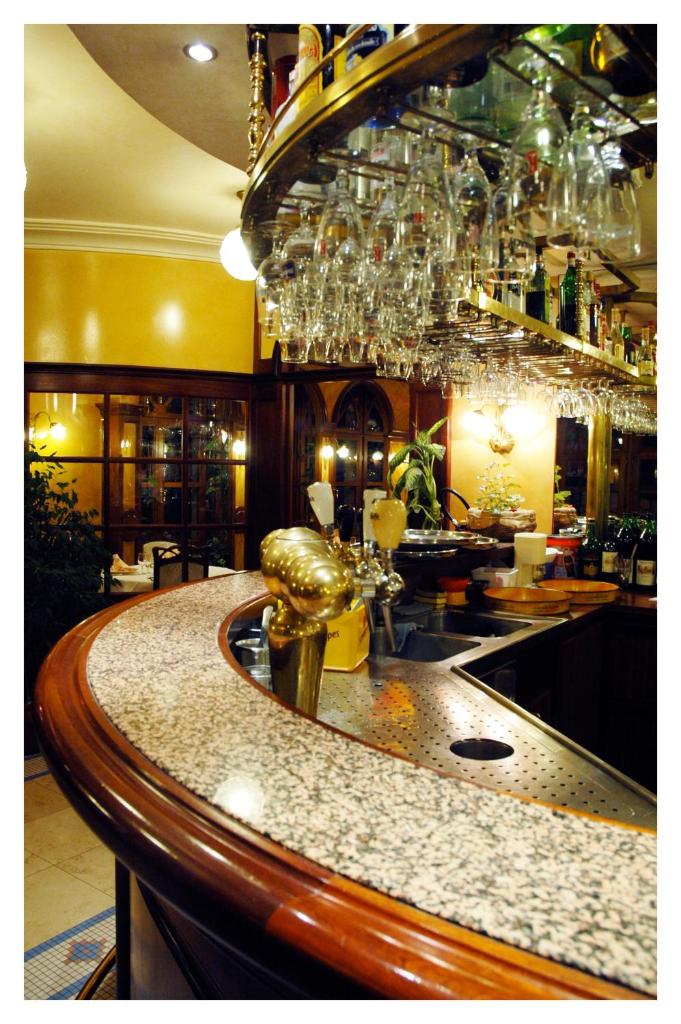 Hotel du Roy photo 3