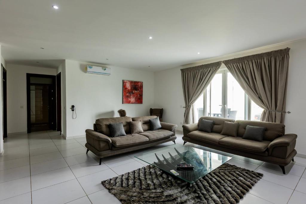 Accra Fine Suites - Henrietta's Residences
