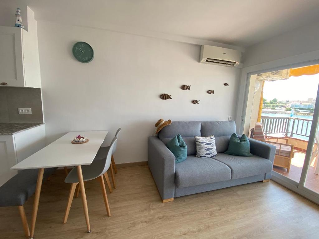 Precioso apartamento en primera línea de mar photo 4