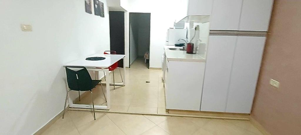 Hotel Apartment Short Term Tel Aviv Bat Yam 353 photo 3