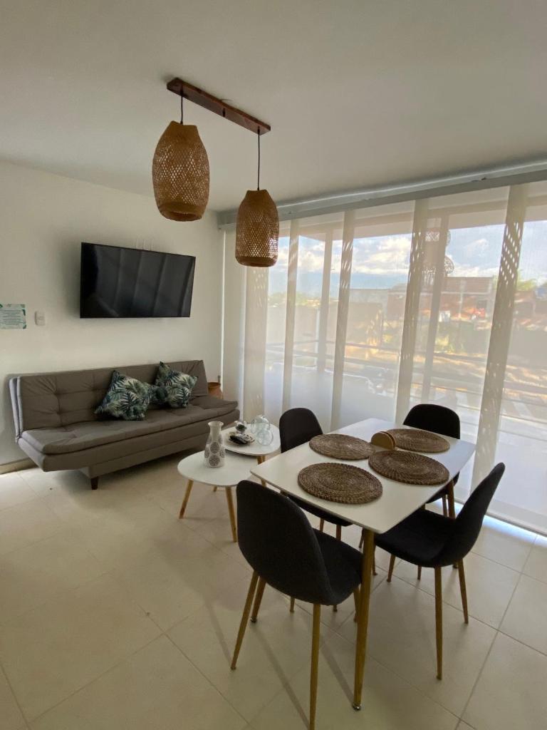 Apartamento NUEVO en el Eje Cafetero-Aire acondicionado, piscinas, BBQ photo 3