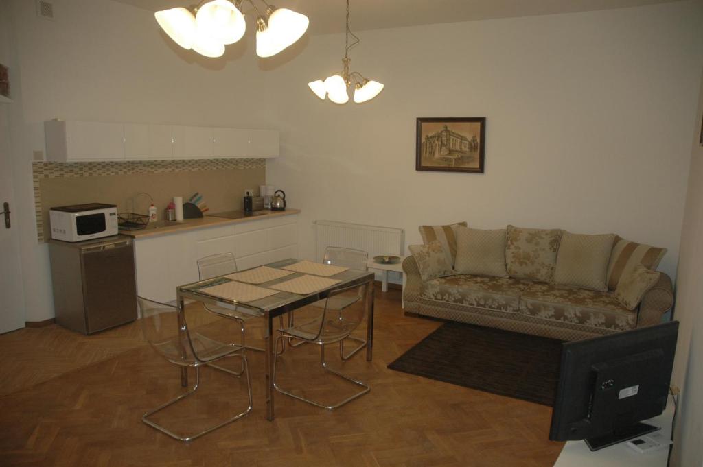 Апартаменты (Апартаменты с 2 спальнями и диваном-кроватью), Apartamenty Gołębia 3