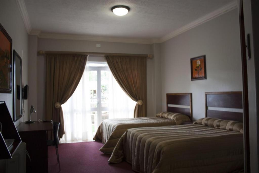 Hotel Mount Maluti - Lesotho photo 1