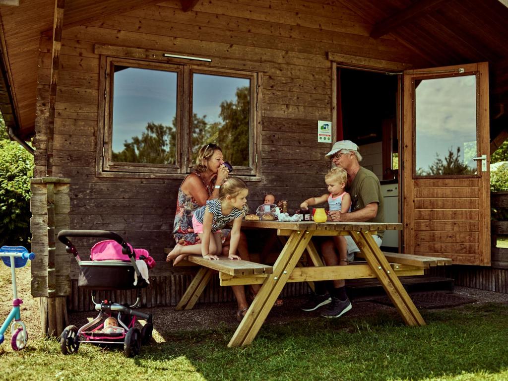 Trekkershut Plus voor 5 personen incl keuken photo 4