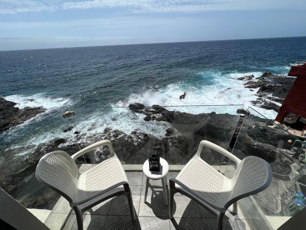 Maravillosas vistas al mar "Primera Línea" Apartamentos Can Toca - Seahouses photo 4