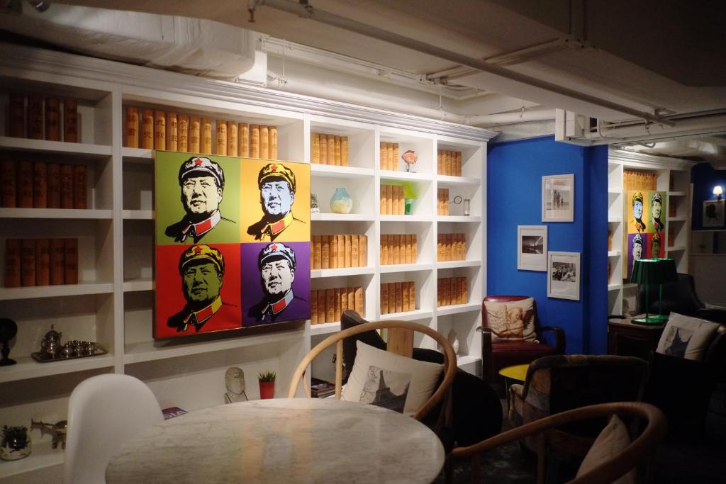 Mini Hotel Causeway Bay photo 2