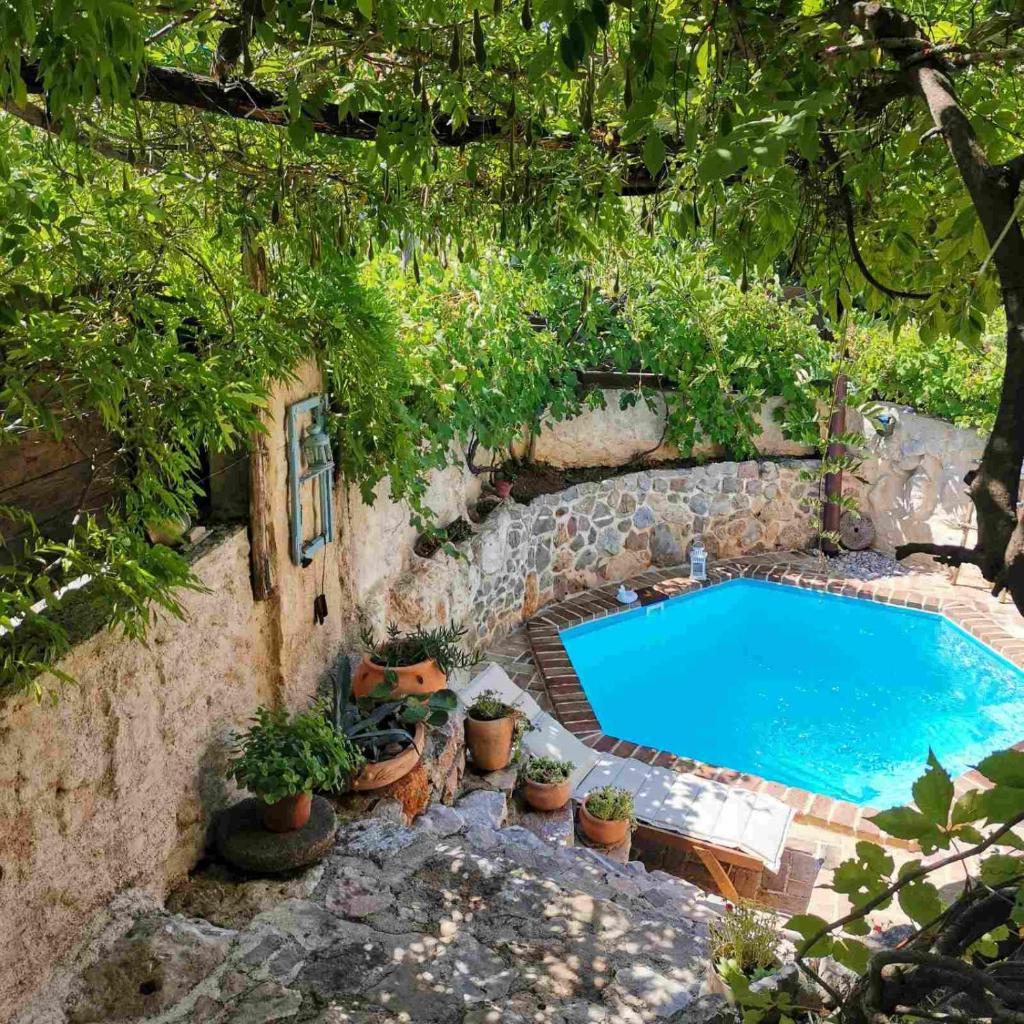 Villa Festina Lente - cosy & authentic villa with private heated pool photo 1