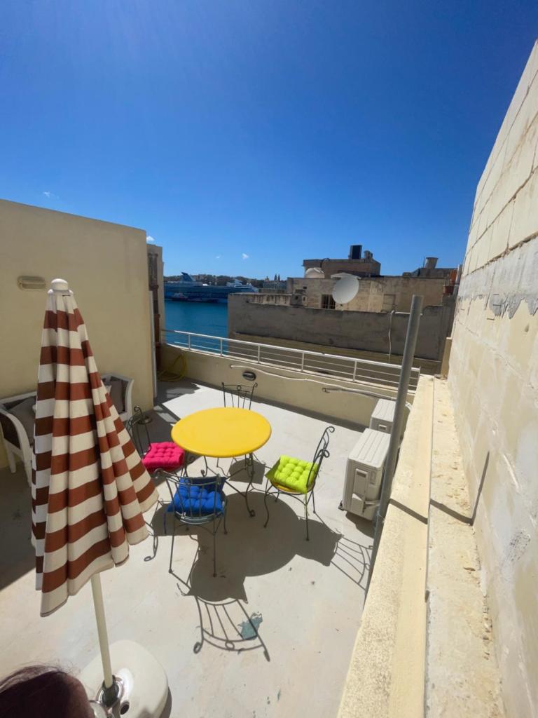 MoCo, modern comfort in historic city of Senglea photo 2
