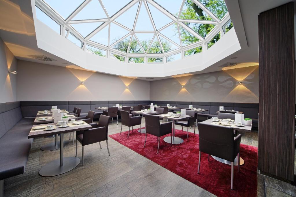 Hotel HerzogsPark photo 1