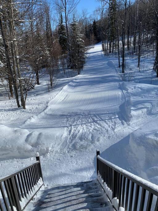 Mont-blanc Ski Inout Condo W Pool Beach Access photo 1