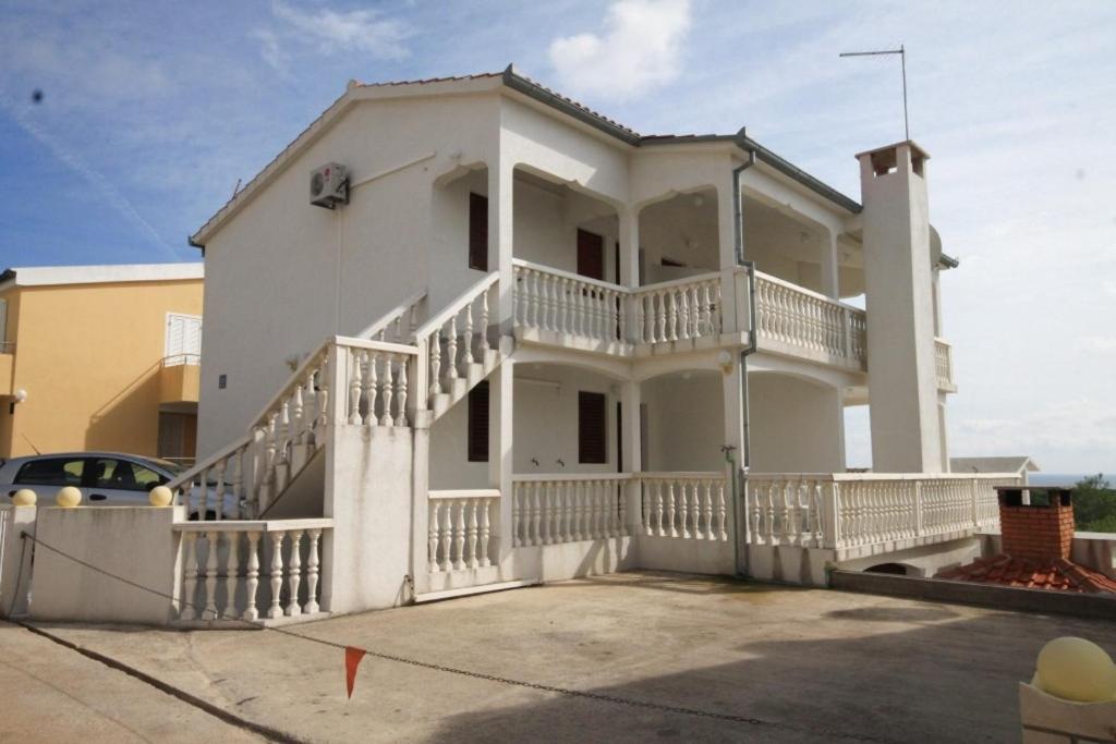 Apartments with a parking space Rukavac, Vis - 8837 photo 2
