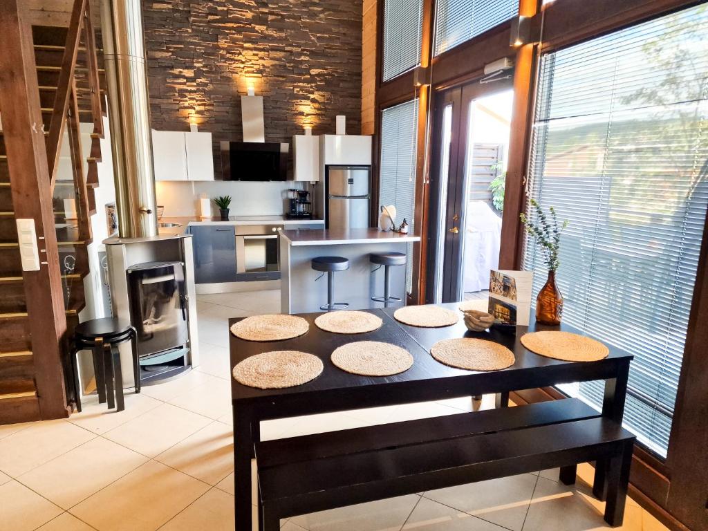 Villa Halla - 8 henkilölle, HimosYkkösen alue, 76m²+36m² photo 4
