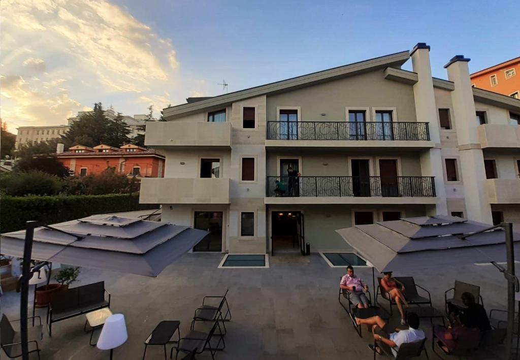 Hotel Colonne photo 1
