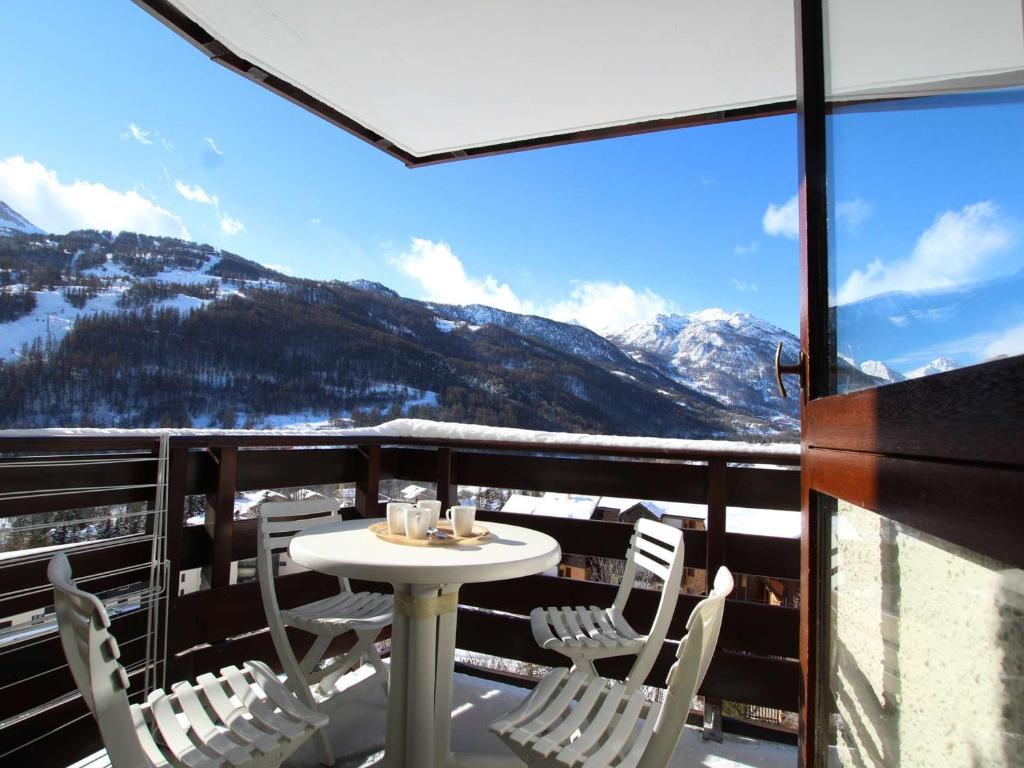 Appartement Saint-Chaffrey , 1 pièce, 4 personnes - FR-1-330E-55 photo 1