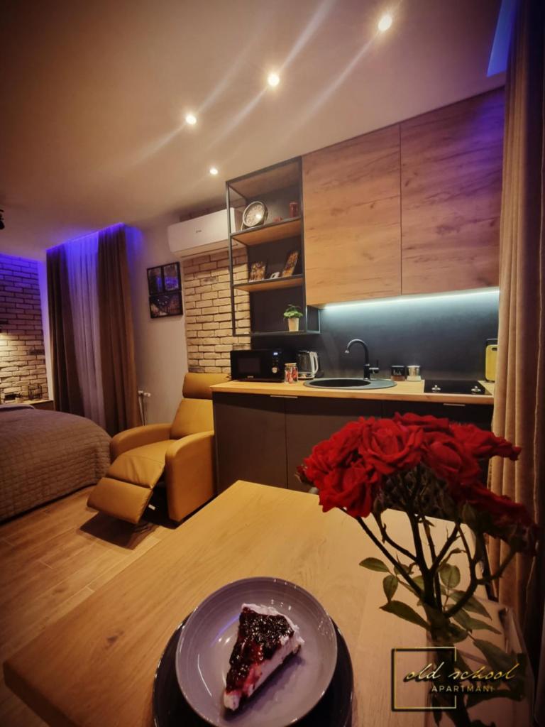 Old School Apartments photo 3