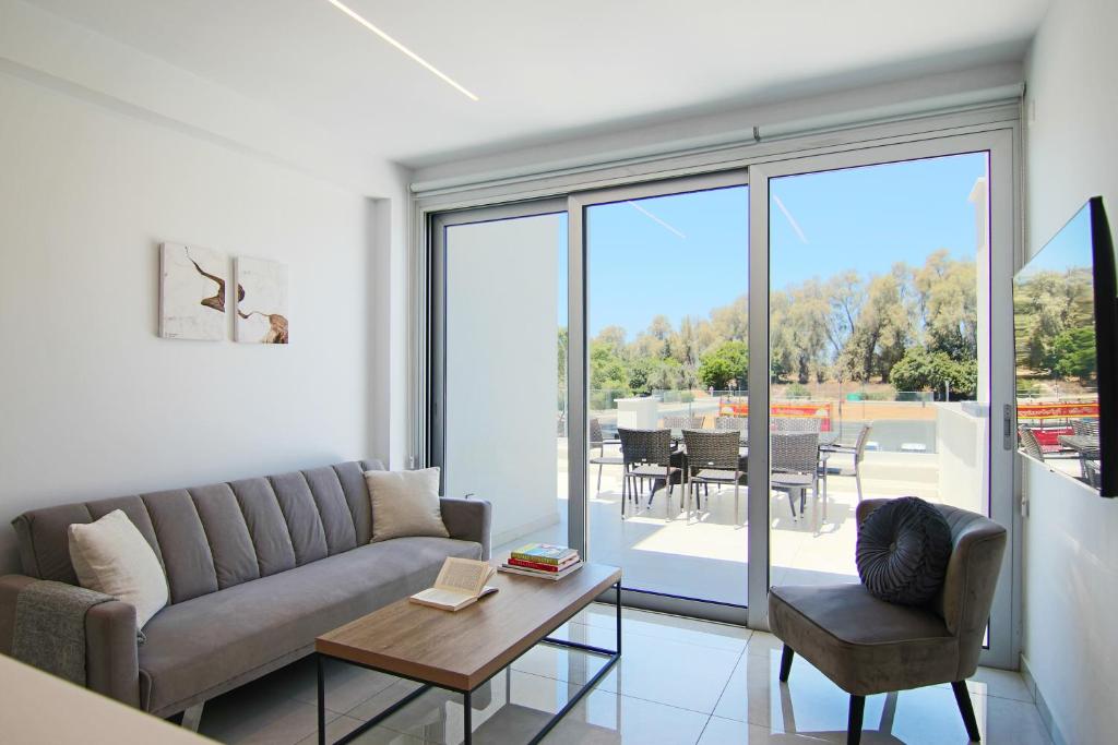 Phaedrus Living - Seaside Deluxe Flat Harbour 112