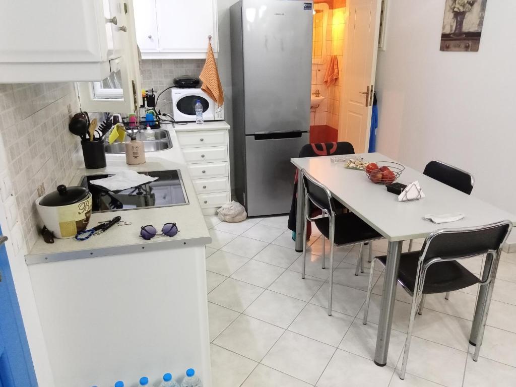 HOUSE 3Bedroom Maisonette ΕΞΟΧΙΚΟ Alyki PAROS 50m from BEACH ideal for families photo 4