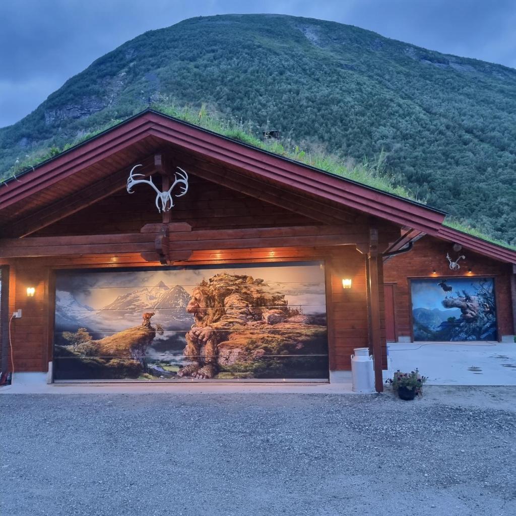 Garasjeleilighet med kort vei til flott natur, Måndalen, Rauma photo 1