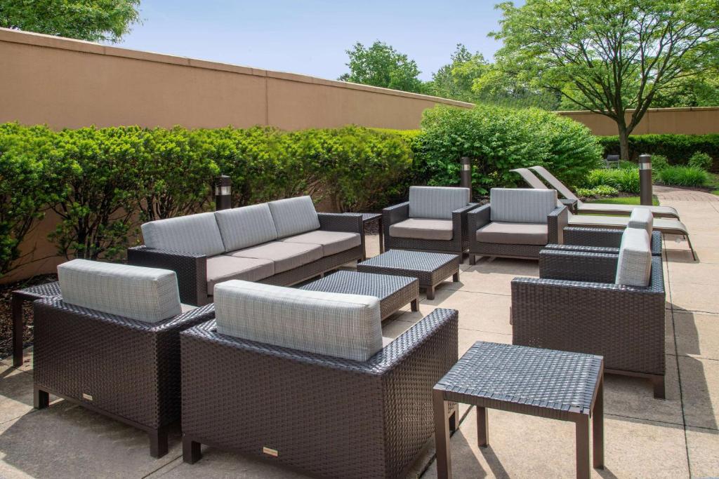 Sonesta Select Allentown Bethlehem Airport image