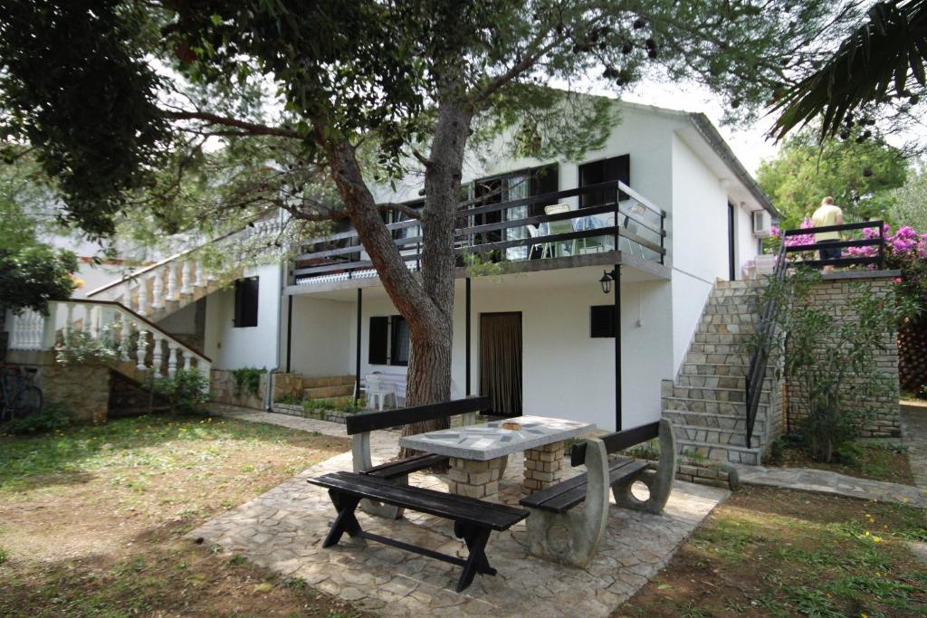 Apartments with a parking space Zdrelac, Pasman - 8514 photo 1