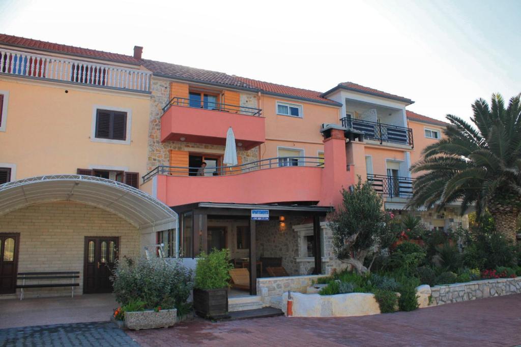 Apartments by the sea Poljana, Ugljan - 8432 photo 2
