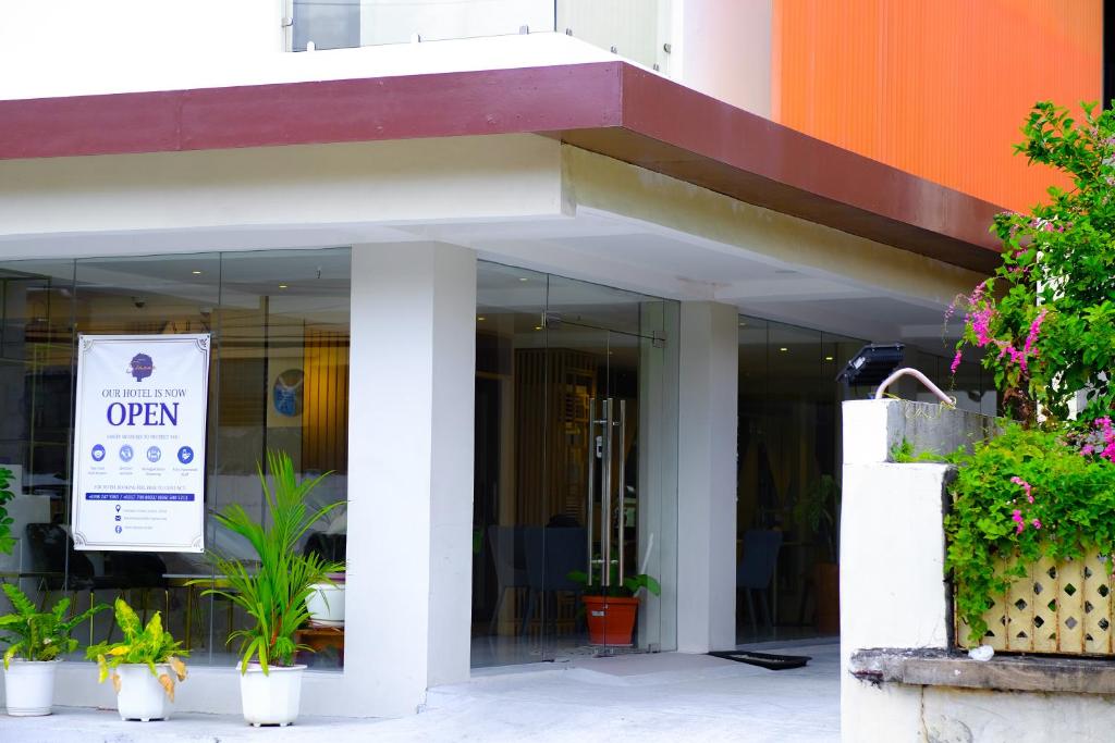 Hotel Simone Kalibo photo 3
