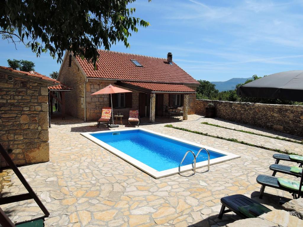 Family friendly house with a swimming pool Gluici, Krka - 11337 photo 1