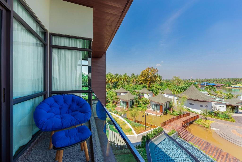 Na Tree Tara Riverside Resort Amphawa Damnoensaduak photo 1