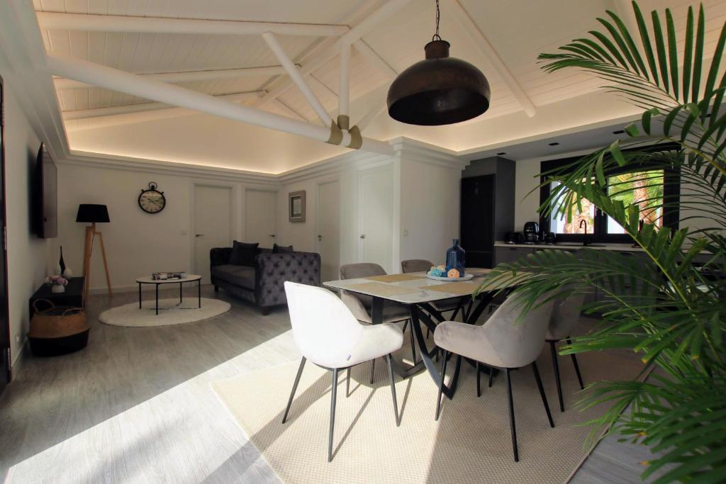 TESS Villa Le Clos Fleury photo 2