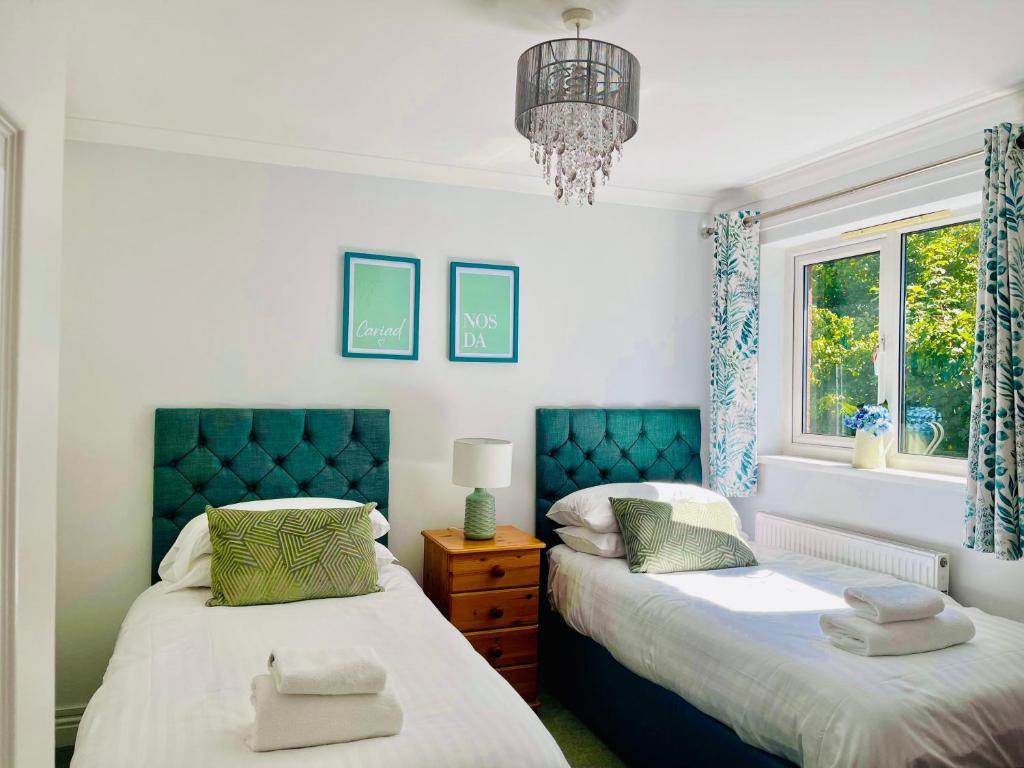 Tanglewood house Abergavenny with private parking photo 3
