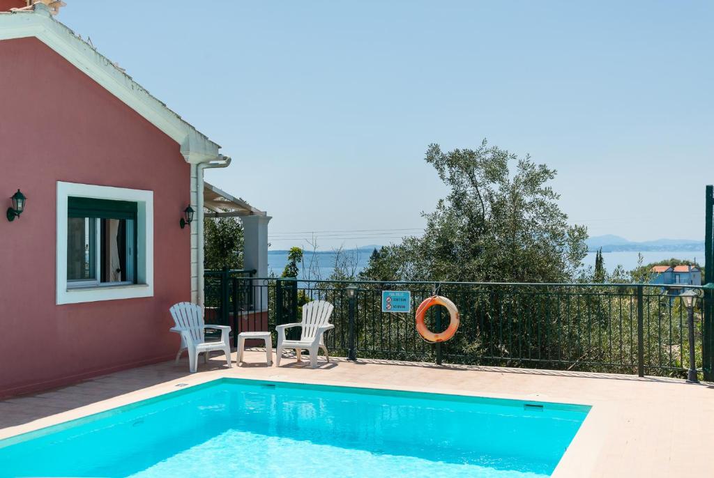 Seaview Villa Leana with Private Pool by Konnect, Nisaki photo 1
