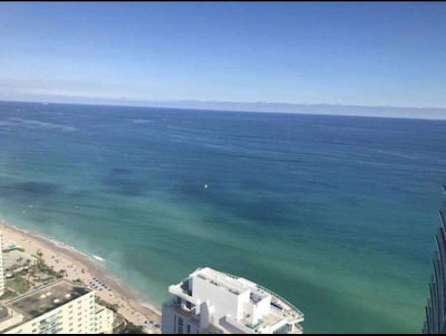Ocean View Beachfront 2Bed/2B M-Penthouse @HYDE image